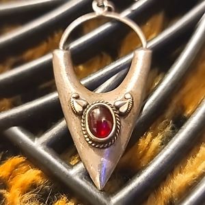 Sterling Silver Garner earrings from Virgin Islands Stunning Gemstone Garnet